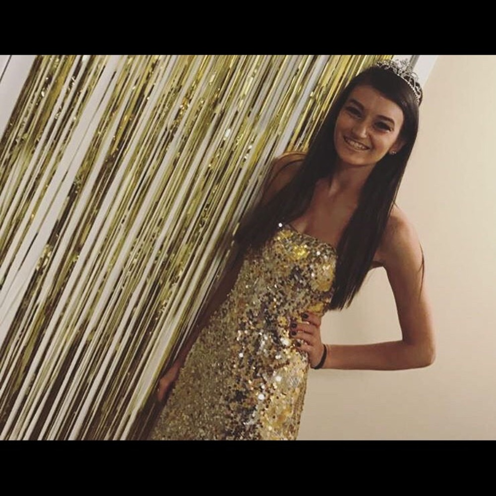 Gold sequin sweetheart dress